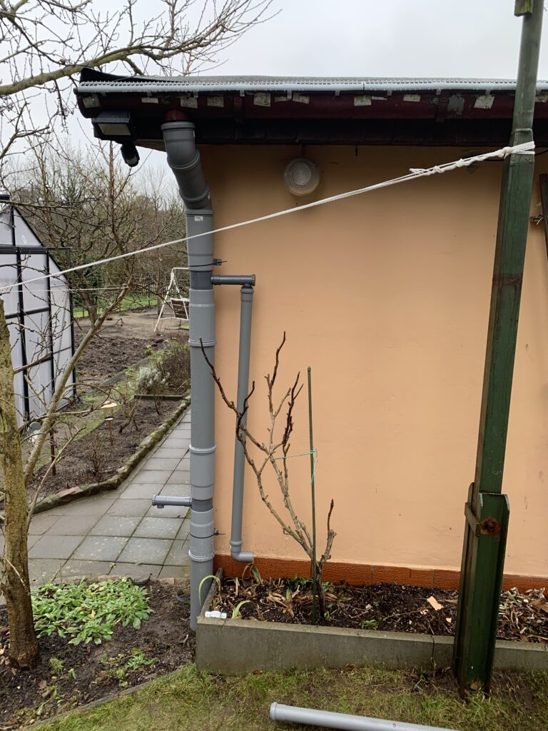 Regenfallrohr nach dem Umbau